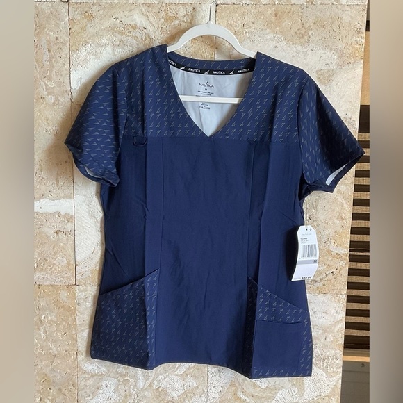 NAUTICA Women’s Top Scrubs - Picture 4 of 7